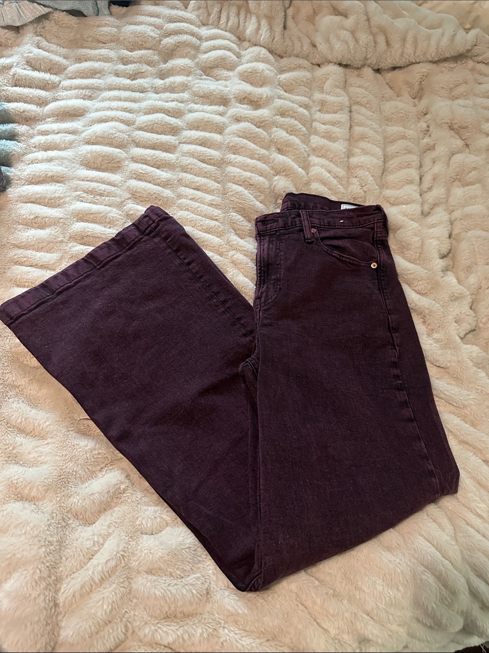 GAP High-Rise Stride Jeans in Deep Plum size 8 Never worn